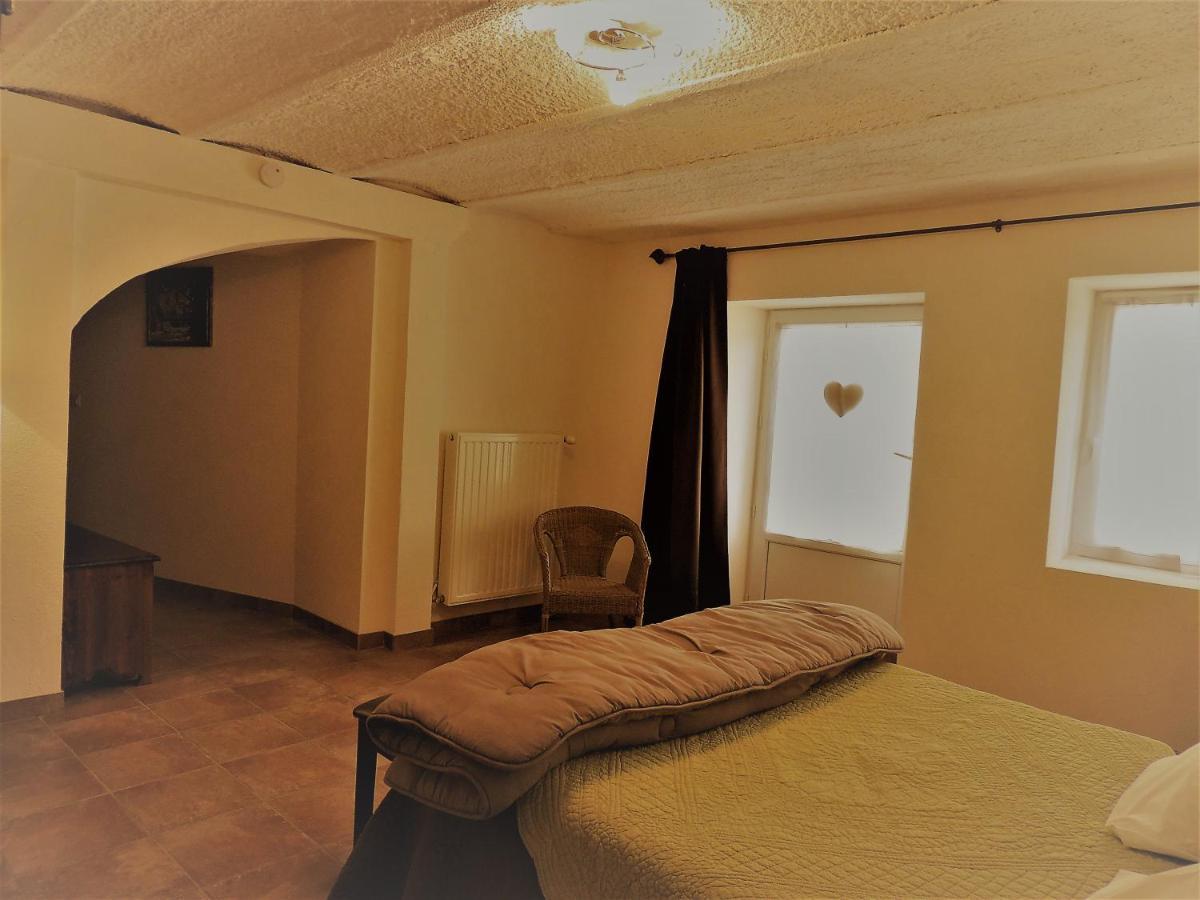 Chambres D'Hotes La Dorgisane Venterol  Luaran gambar